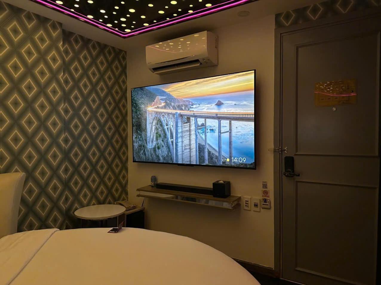 Cupid Hotel Ho Şi Min Dış mekan fotoğraf